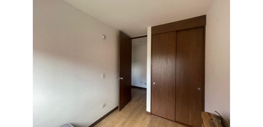 Apartamento 64m2 Conjunto Lucca Zipaquira, con parqueadero y club house