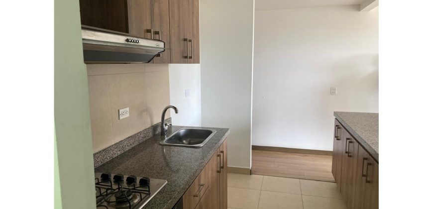 Apartamento en Conjunto Sienna de Zipaquirá con parqueadero cubierto y club house