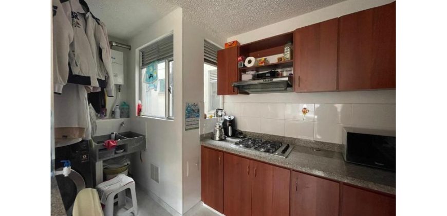 Apartamento 70m2 Hacienda La Quinta 1 de Zipaquirá parqueadero cubierto y club house