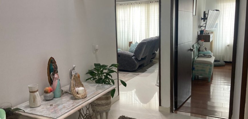 Casa 100m2 en Conjunto Las Acacias de Zipaquirá con terraza y parqueaderos