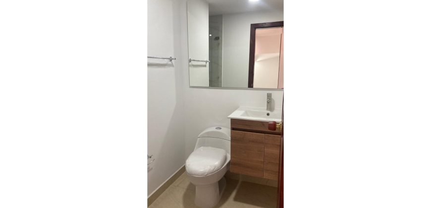 Casa 3 pisos 184m2 Barrio la Esperanza Zipaquirá con parqueadero