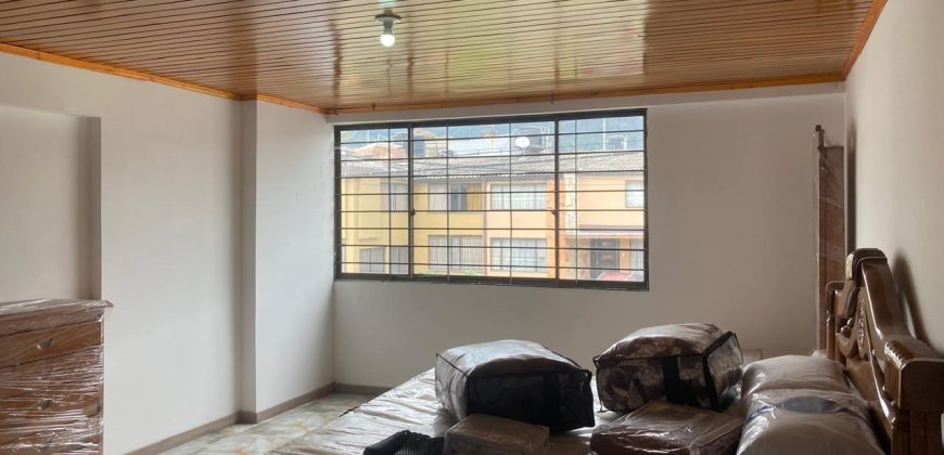 Casa 185m2 barrio Algarra 2 Zipaquirá terraza y parqueadero