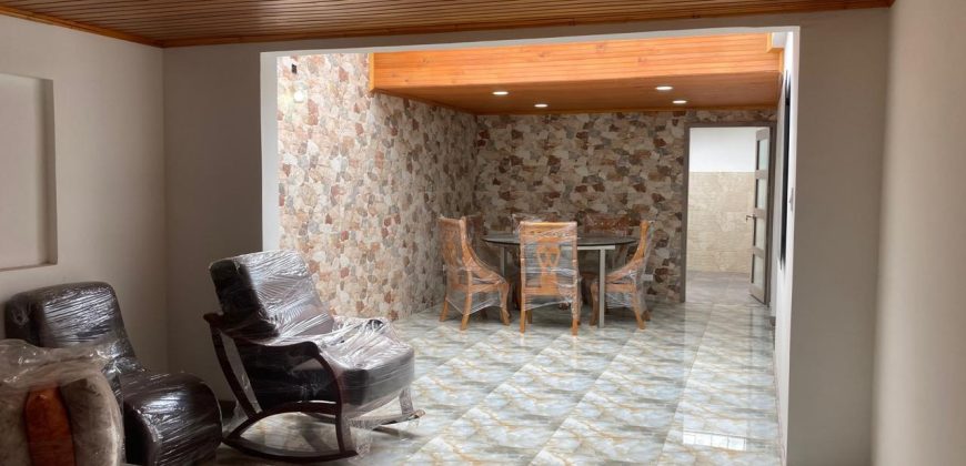 Casa 185m2 barrio Algarra 2 Zipaquirá terraza y parqueadero