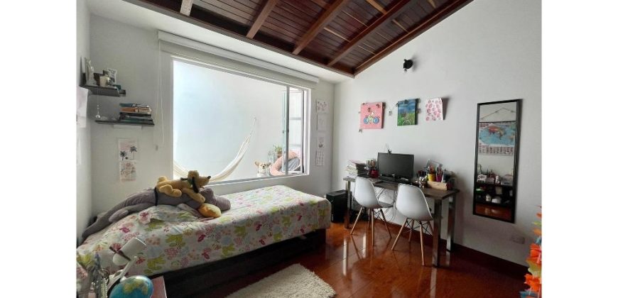 Casa 150m2 en conjunto Las Acacias Zipaquirá, 2 parqueaderos y club house