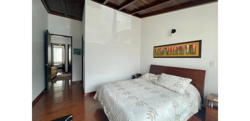 Casa 150m2 en conjunto Las Acacias Zipaquirá, 2 parqueaderos y club house