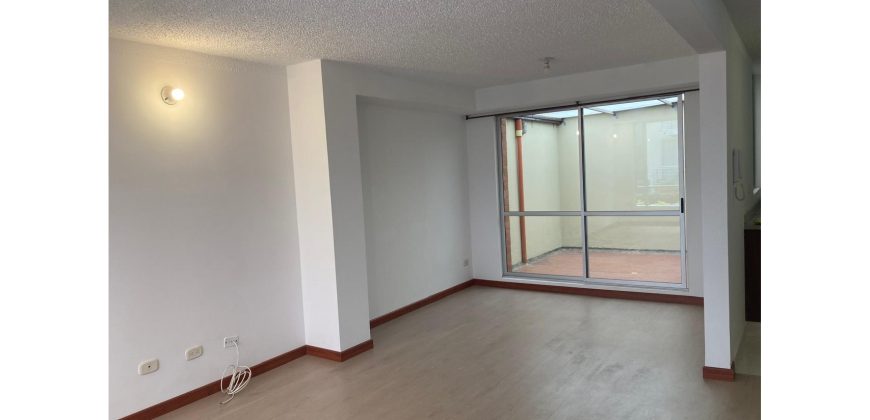 Casa en Conjunto Hacienda La Quinta 1 de Zipaquirá con parqueadero, depósito y club house