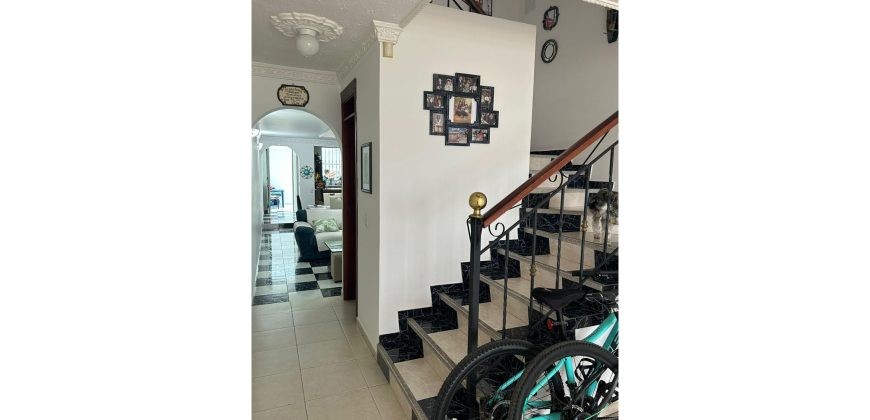 Casa 3 pisos 91m2 en Las Villas Zipaquirá Con parqueadero y Lavanderia