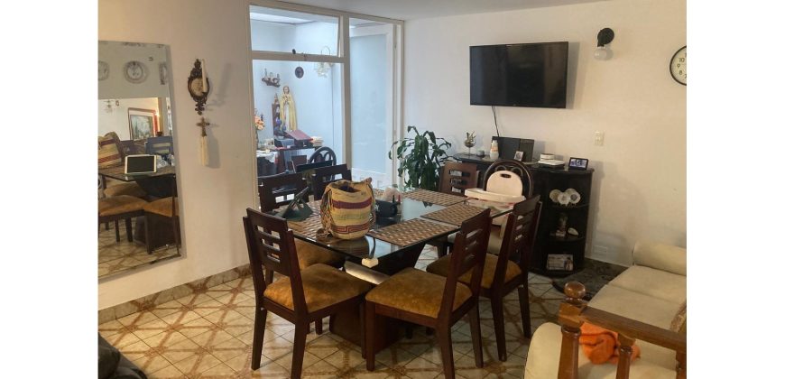 Casa 220m2 San Pablo Zipaquirá con Garaje y Altillo