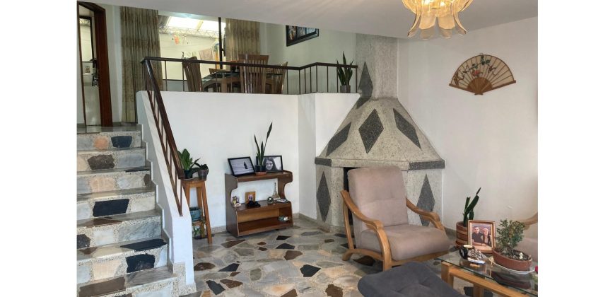 Casa 212m2 San Pablo Zipaquirá con garaje, lavandería y altillo