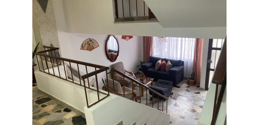 Casa 212m2 San Pablo Zipaquirá con garaje, lavandería y altillo