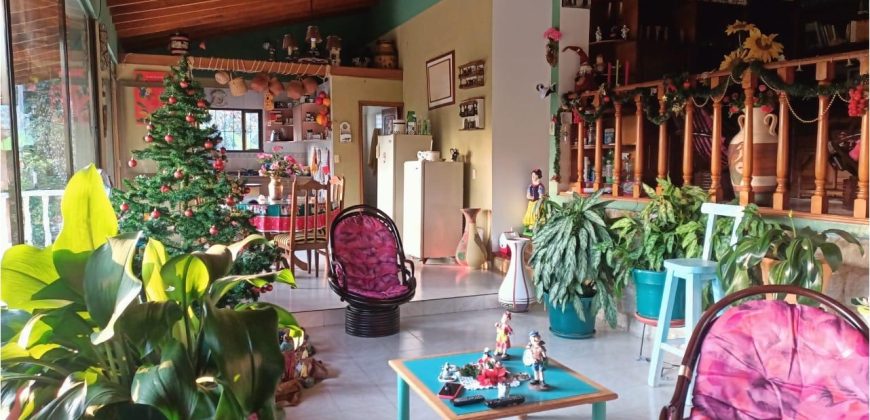Casa Lote doble 2 Fanegadas Mesitas del Colegio
