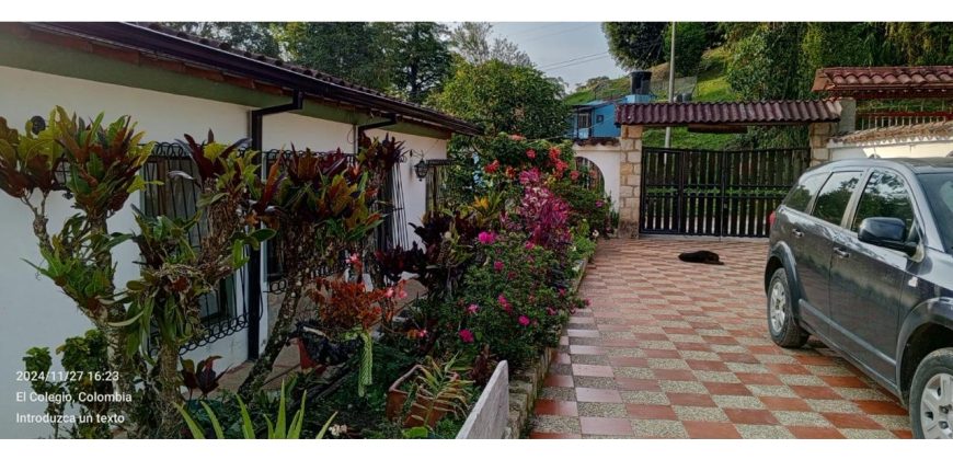Casa Lote doble 2 Fanegadas Mesitas del Colegio