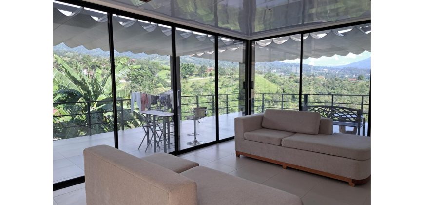 Casa Quinta 2000m2 en Silvania Cundinamarca