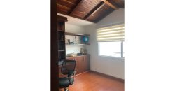 Casa 154m2 en el Conjunto Las Acacias de Zipaquira Estudio y terraza