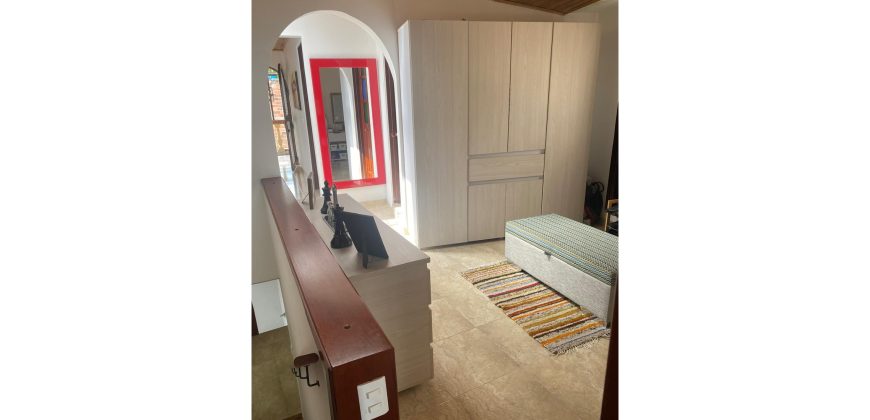 Casa Unifamiliar 167m2 Tres pisos en Zipaquirá Cundinamarca con 5 Habitaciones