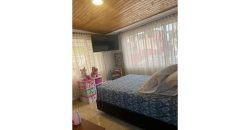 Casa Unifamiliar 167m2 Tres pisos en Zipaquirá Cundinamarca con 5 Habitaciones