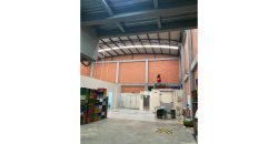 Bodega de 3 niveles 430m2 para comercio e industria en el sector de La paz Zipaquirá