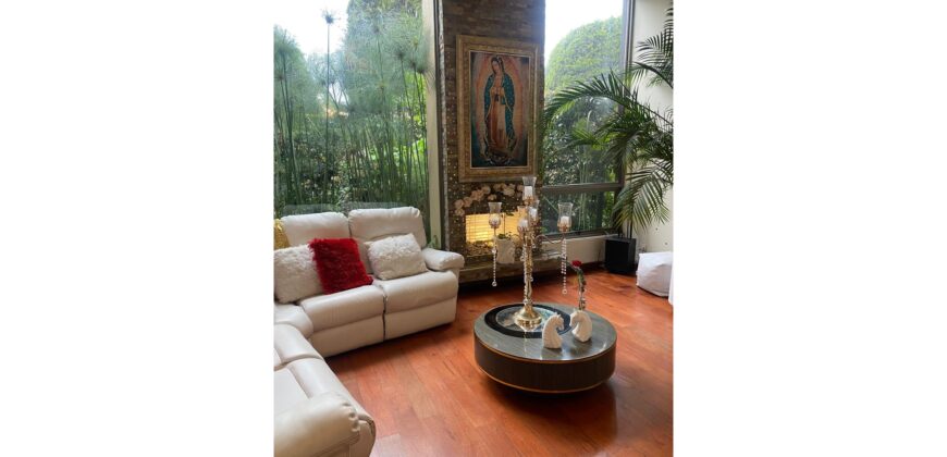 Casa 193m2 4 habitaciones 5 baños en Conjunto Arrayanes Bogotá