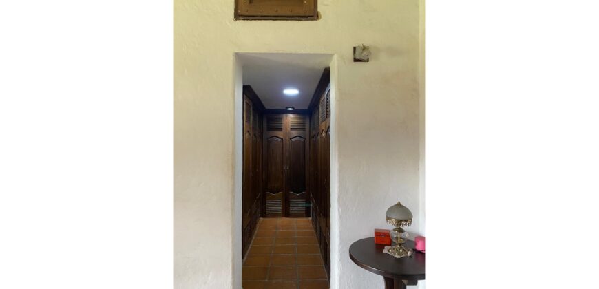 Casa quinta de 6400m2 con invernadero en Cogua Cundinamarca a 500m de la via Ubate Zipaquira