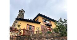 Casa quinta de 26600m2 en el Embalse del Neusa Cogua Cundinamarca con 2 Cabañas y Glamping