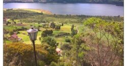 Casa quinta de 26600m2 en el Embalse del Neusa Cogua Cundinamarca con 2 Cabañas y Glamping