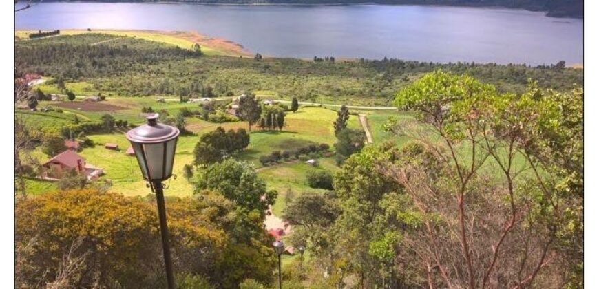 Casa quinta de 26600m2 en el Embalse del Neusa Cogua Cundinamarca con 2 Cabañas y Glamping