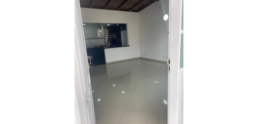 Casa de 140m2 en Conjunto las Acacias de Zipaquirá con Club House y zona verde