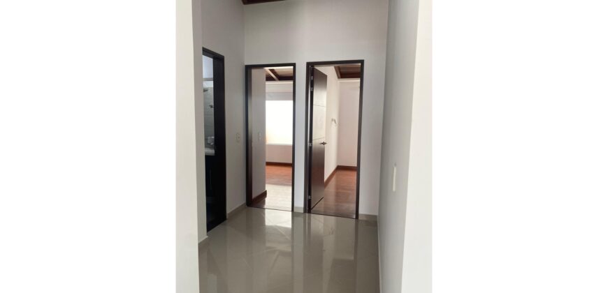Casa de 140m2 en Conjunto las Acacias de Zipaquirá con Club House y zona verde