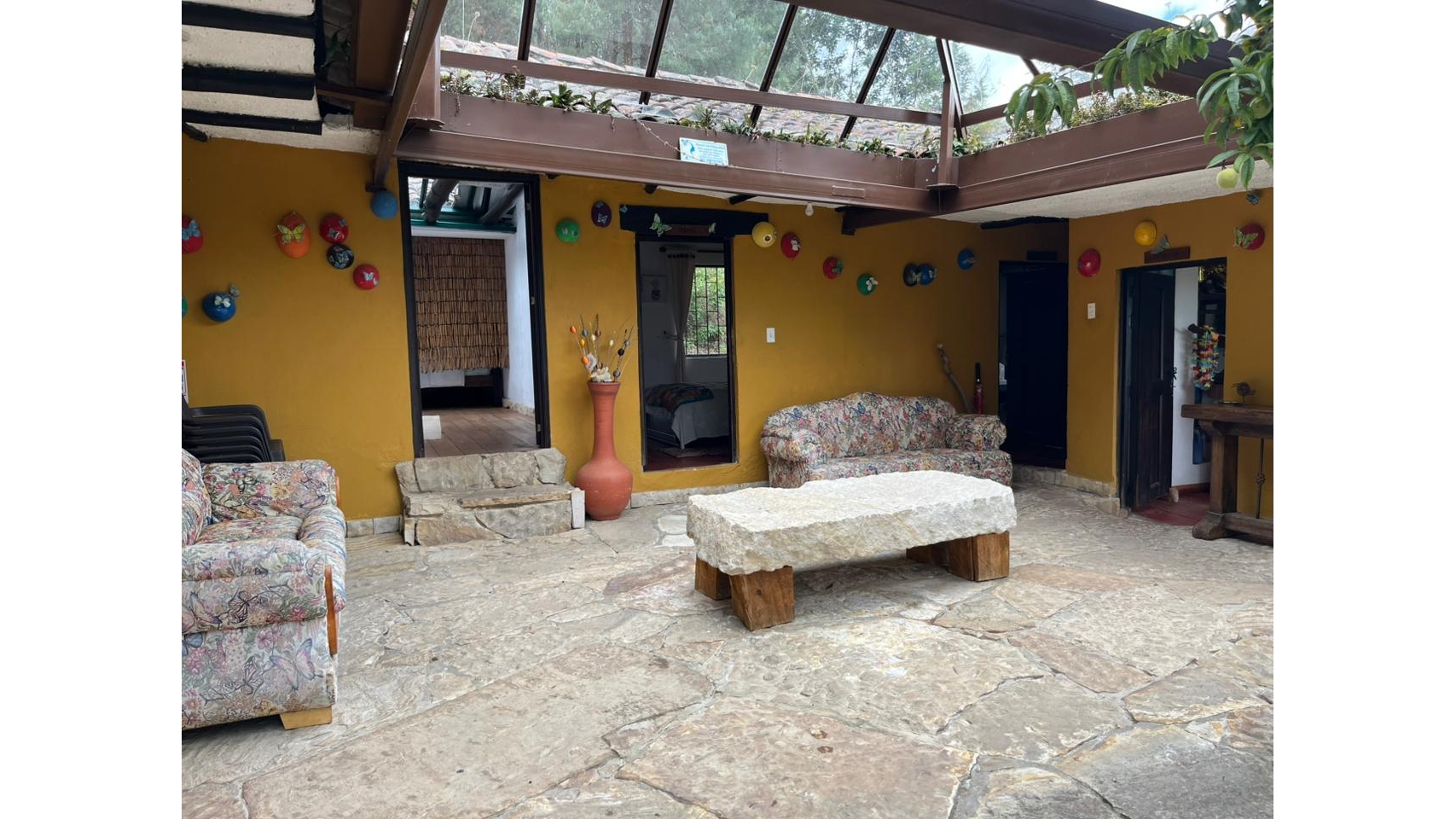 Hacienda de 7 hectareas con Hotel y zona de Glamping en Suesca Cundinamarca